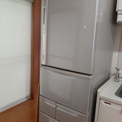 【19日まで引き取り希望】TOSHIBA　大型冷蔵庫　2011年製