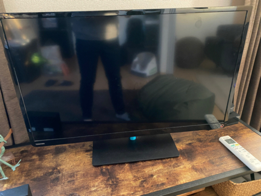 東芝　REGZA 32インチ