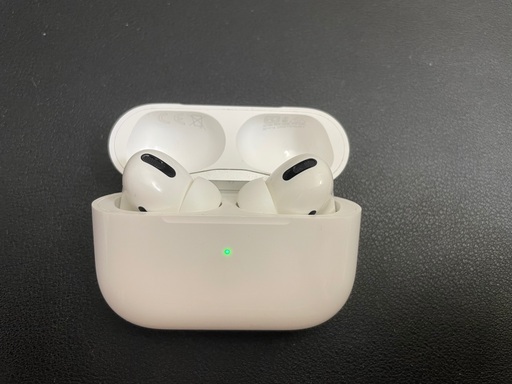 Airpods Pro (新品イヤホン) Apple純正