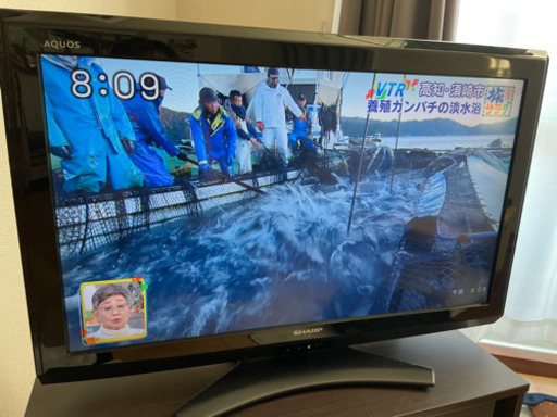 SHARP AQUOS 32型　テレビ