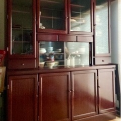 木製　食器棚　ガラス戸
