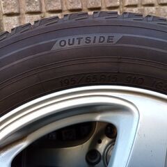 スタッドレスタイヤセット195/65R15