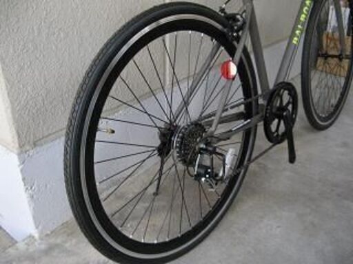 新品大特価)丸石サイクル製クロスバイク（シマノ製6段変速・700