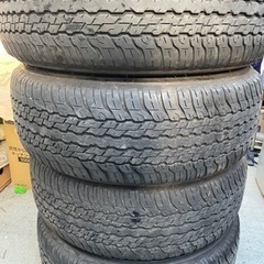 ハイラックスGUN125 ノーマルタイヤ