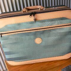 小型旅行鞄　スーツケース　布製軽量　ほぼ新品