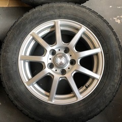 セレナなどに　195/65/R15 スタッドレスタイヤ