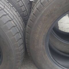 TOYO tranpath （トーヨートランパス）スタッドレスタイヤ  4本セット♪