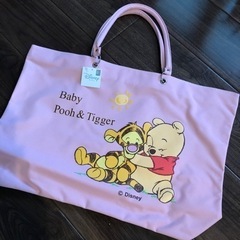 新品タグ付き　ディズニー　くまのプーさん　トートバッグ  ３色あります