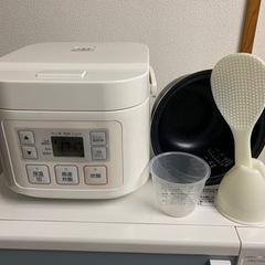 【ネット決済】ニトリ　3合炊き炊飯ジャー・電気ケトル　セット