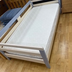 枠組み＋マットセット！☆シングルベッド☆近隣配送•設置可能！