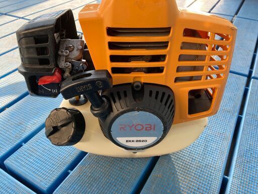 RYOBI リョービ エンジン刈払機 EKK-2620
