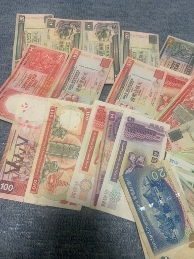 香港1300ドルになります、 | www.viva.ba