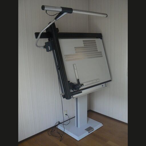 取引成立しました。 マグネード製図板(BMJ-10)と製図台(TW-300N)  ドラフター(LYJ)