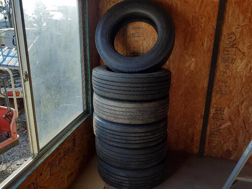 4t用ラジアルタイヤバリ山 節約 