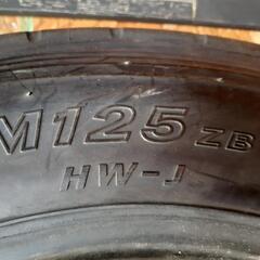 4t用ラジアルタイヤバリ山