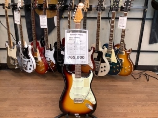 fender Japan フェンダージャパン　トラディショナル　60sストラトキャスター