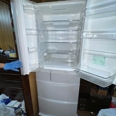 値下げしました‼️  Panasonic  ファミリータイプ 大型冷蔵庫 2016年製 格安！