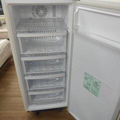 J053  ★3ヶ月保証★1ドア冷凍庫  MITSUBISHI  MF-U12N-W  2010年製 J053 ☆3ヶ月保証☆1ドア冷凍庫 MITSUBISHI MF-U12N-W 2010年製