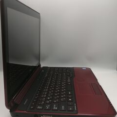 富士通ノートパソコン i7（中古）、8GBのメモリ、HDD500GB、15.6画面 