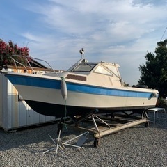 プレジャーボート　船　125馬力船外機　備品多数　引取限定（相談） プレジャーボート 船 125馬力船外機 備品多数 引取限定（相談）