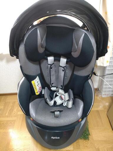 【交渉中】アップリカ　ラクート　チャイルドシート　Aprica　Raxuto　新生児