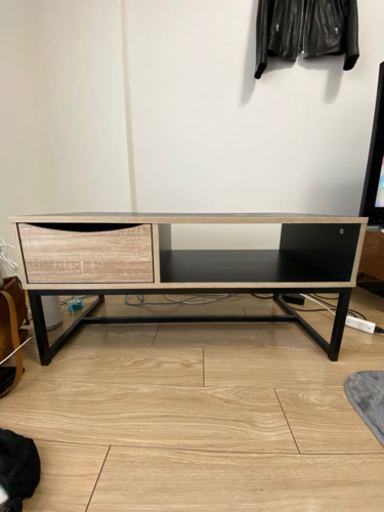 センターテーブル又はテレビ台