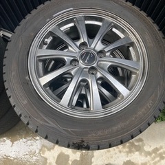 スタッドレスタイヤセット　バリ溝　175/65R 15