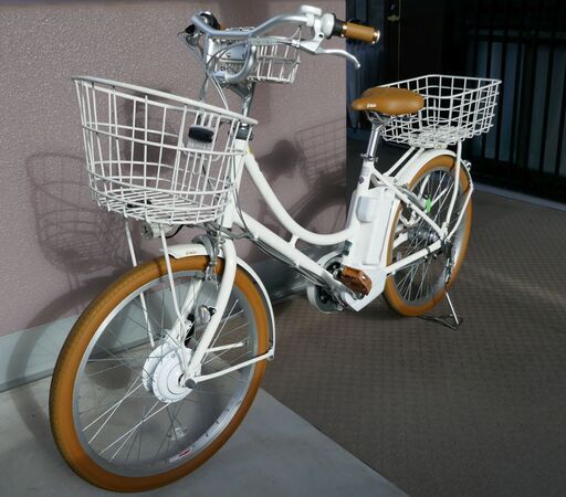 ブリヂストンの電動アシスト自転車イルミオです。購入後ほぼ乗っ ブリヂストンの電動アシスト自転車イルミオです。購入後ほぼ乗っ