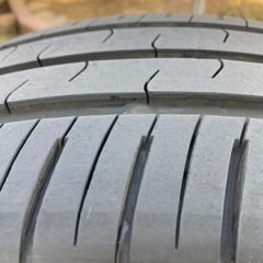 新車外し　195/65r15 ノーマルタイヤ　値段下げました。