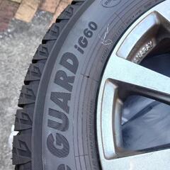 スタッドレスタイヤ（ホイール付)