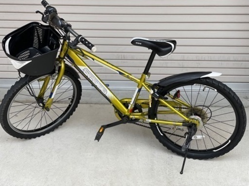 22インチ　男の子6段変速付き自転車　中古