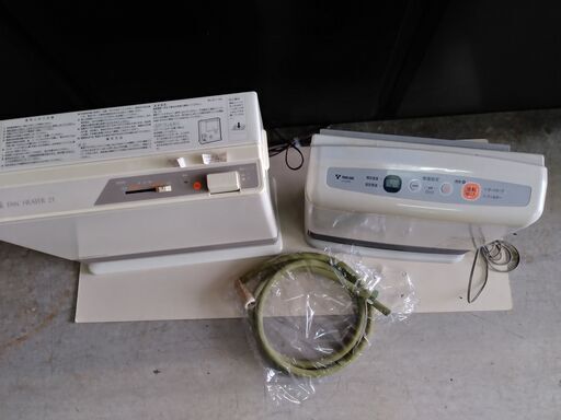 格安中古暖房器具　ガスストーブ　都市ガスヒーター　W36　H37　１３Ａー２１００ｋｃｃａｌ／接続ホース別途　日本製、ＴＯＨＯｶﾞｽ　ＲＣ－２１１－３室温調整付　未点検。