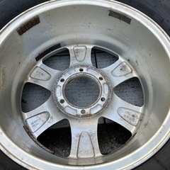 ブリヂストン265/65R17スタッドレスタイヤホイル付き　