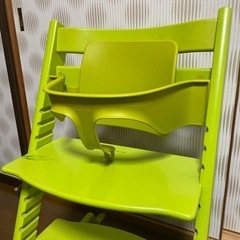 【決定中】ストッケ トリップトラップ ベビーセット付き