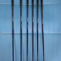 ダンロップ　ゼクシオ(XXIO)フォージド アイアン　#５〜ＰＷ （Ｓ) ６本