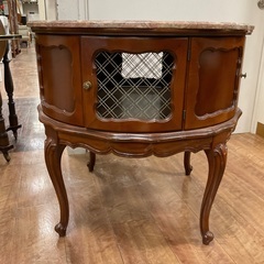 C1*26[ご来店頂ける方限定]丸型テーブル