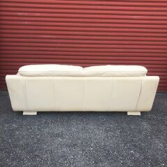 ✨🔔期間限定・特別価格🔔✨ 【高級品】enzo dambrosio（エンツォダンブロシオ） ２人掛けレザーソファ ホワイト イタリア製 中古家具