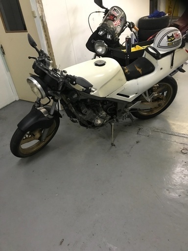 YAMAHA FZR250 2KR 売れました