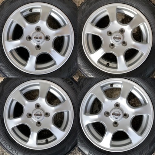 日産純正ホイールスタッドレスタイヤ