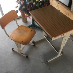 学校の机と椅子セット②