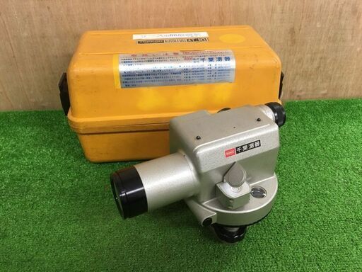 TOPCON(トプコン)　オートレベル　AT-M3【中古品】