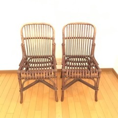 【終了】古い籐椅子2脚