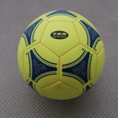 アディダス（adidas）タンゴ　サッカーボール　子供用