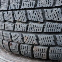 ●FIAT フィアット500 スタッドレスタイヤ 4本●