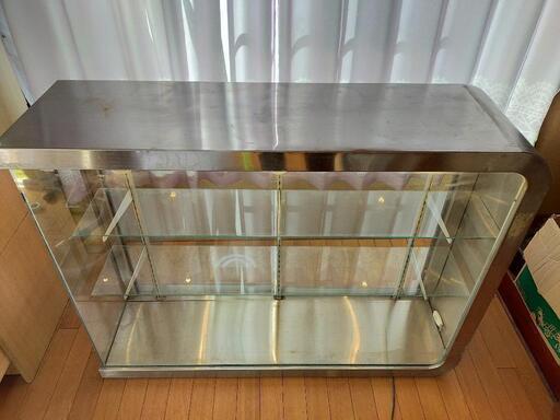 【交渉中】　80,s or 90,s ショーケース　カウンター　照明付き