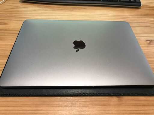 MacBookPro 13インチ Touch Bar 付属品多数-ゆか様 リクエスト 2点 