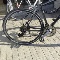 12/13 【✨人気のGIANT✨ESCAPE R3✨ 】GIANT ジャイアント 700cクロスバイク 自転車 フレームサイズ SサイズCO2D9674