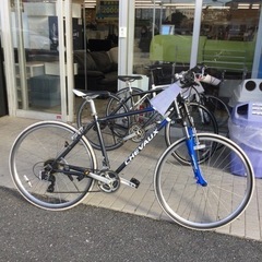 ★12/13 【✨ブルーとホワイトライン✨】参考上代39,900円 CHEVAUX 700cクロスバイク 自転車 STL020878