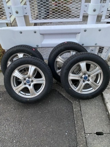 205/55/16ブリヂストンスタッドレス「Blizzak ICE」ホイール付き4本セット