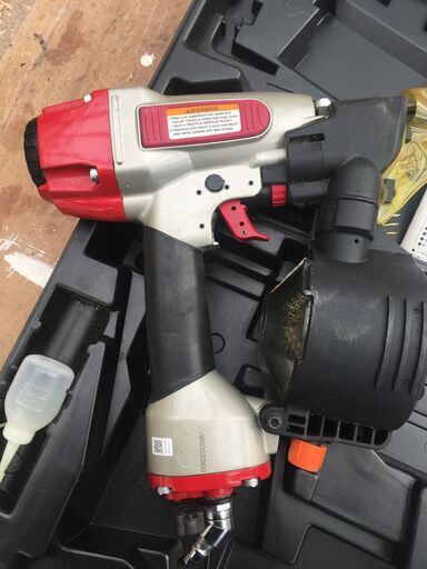 代理出品 マキタ マックス釘打機 CN450S（FP) 管か15